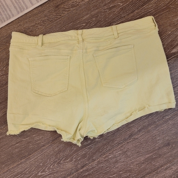 Torrid size 24 Neon Yellow button fly cutoffs - Picture 6 of 9